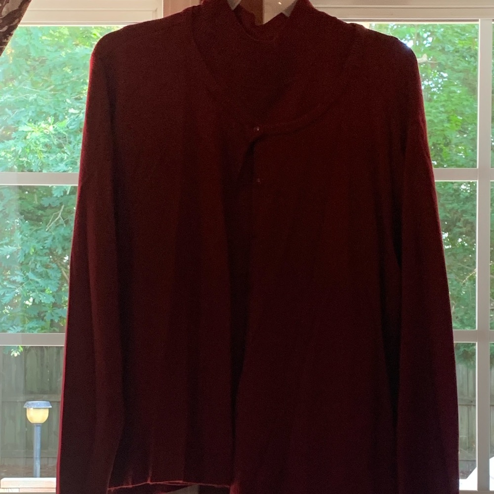 Soft and pretty, red 2-pc sweater set made by Cato. 26/28W.